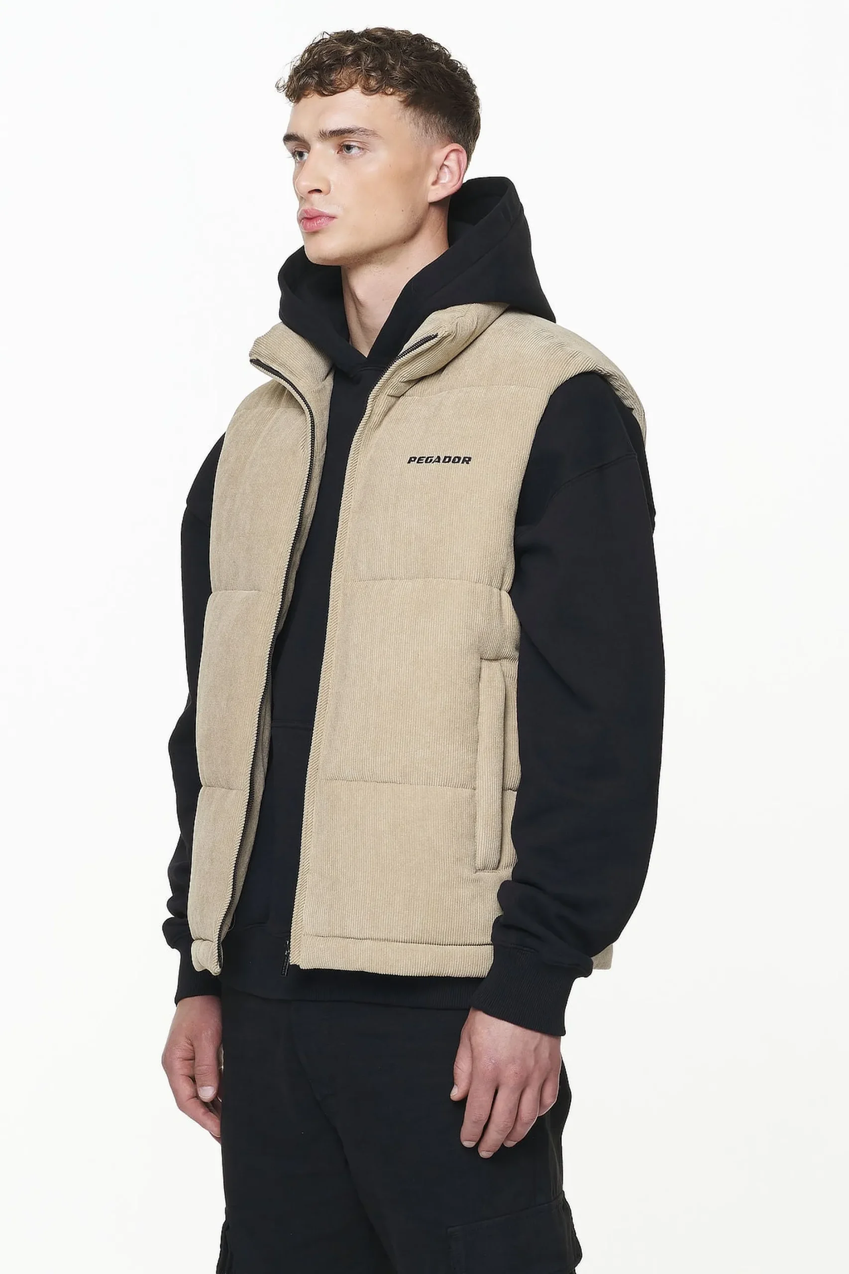 Pegador Vests|Bardon Cord Puffer Vest Sand