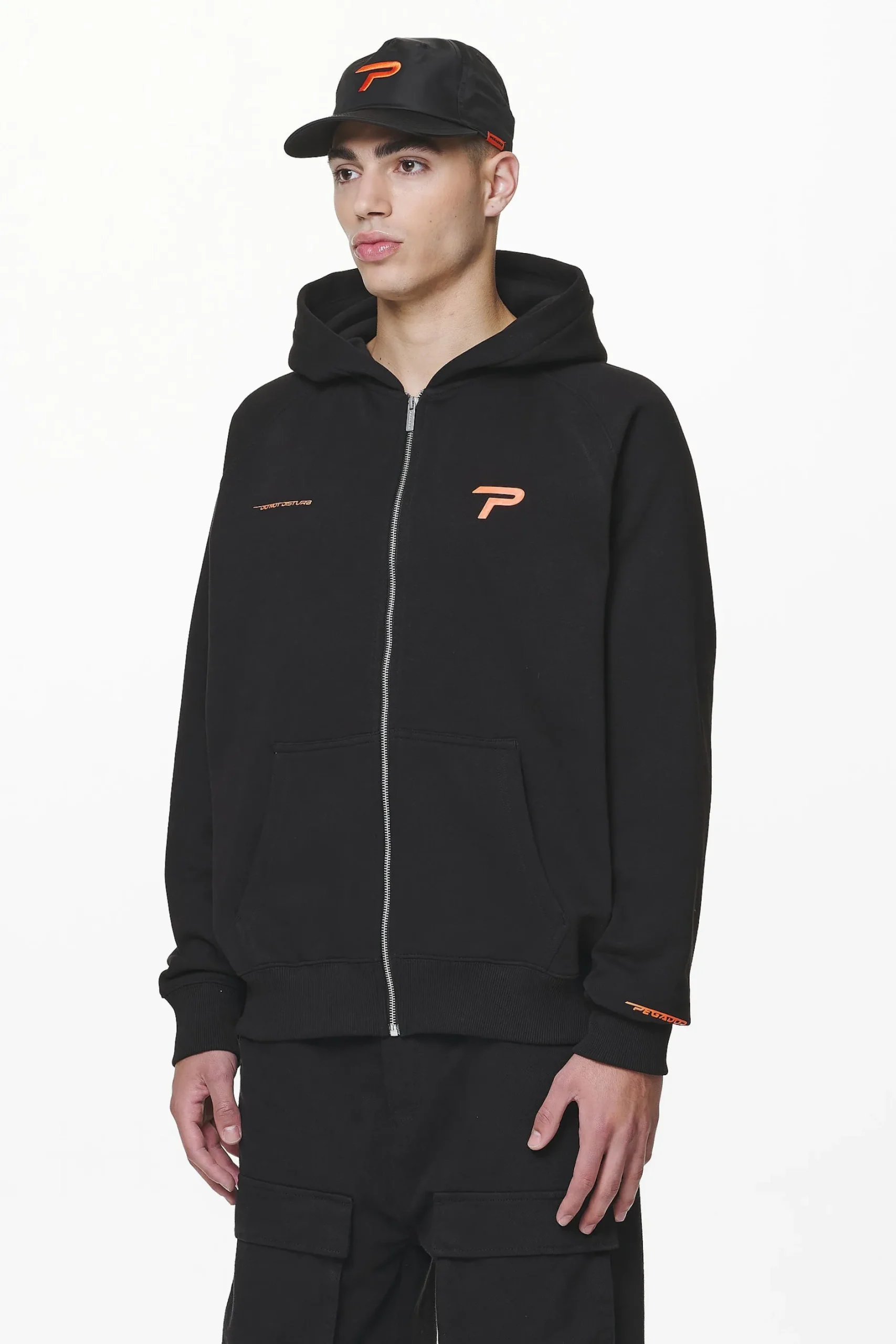 Pegador Hoodies|Zip Hoodies|Barone Raglan Sweat Jacket Black