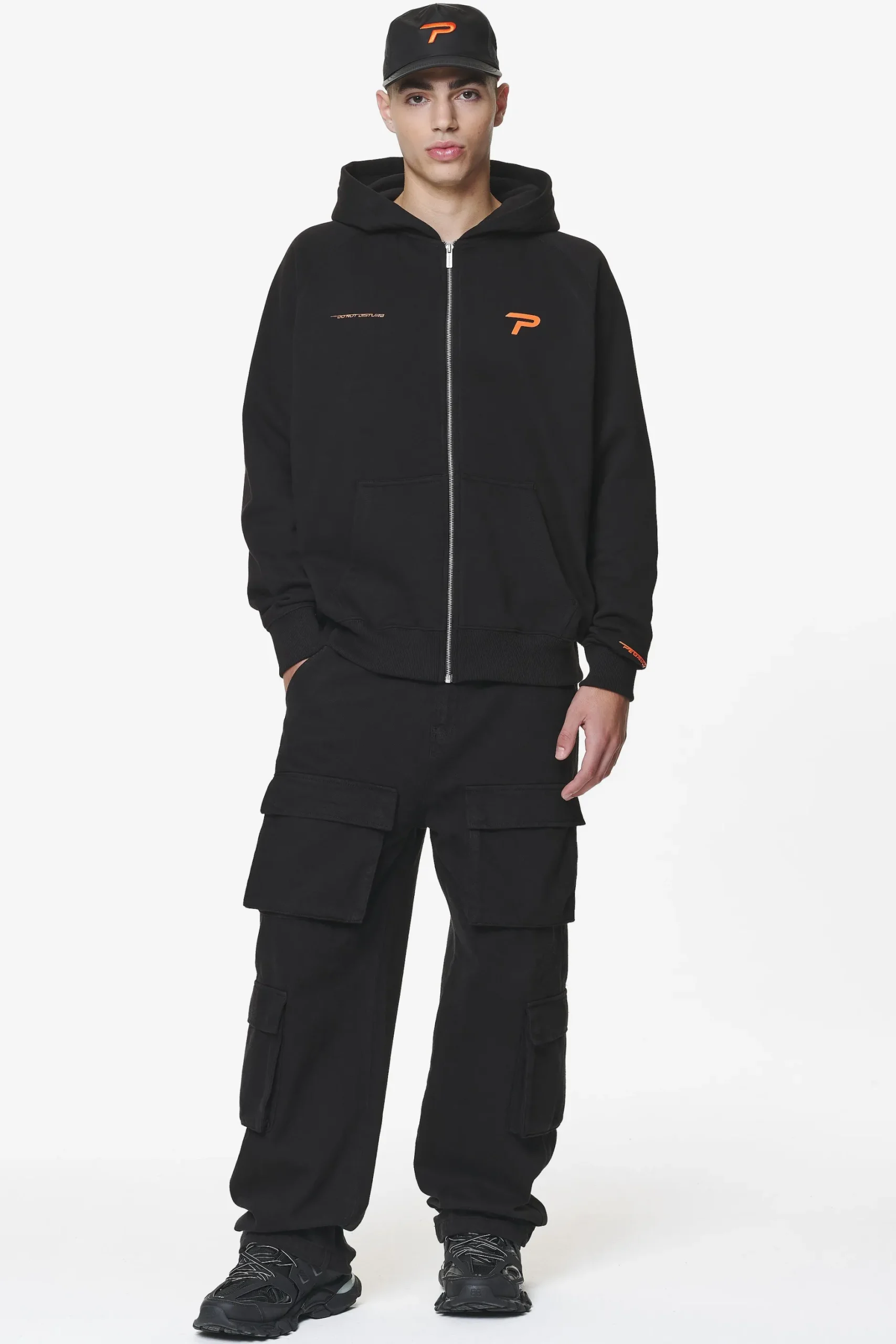 Pegador Hoodies|Zip Hoodies|Barone Raglan Sweat Jacket Black