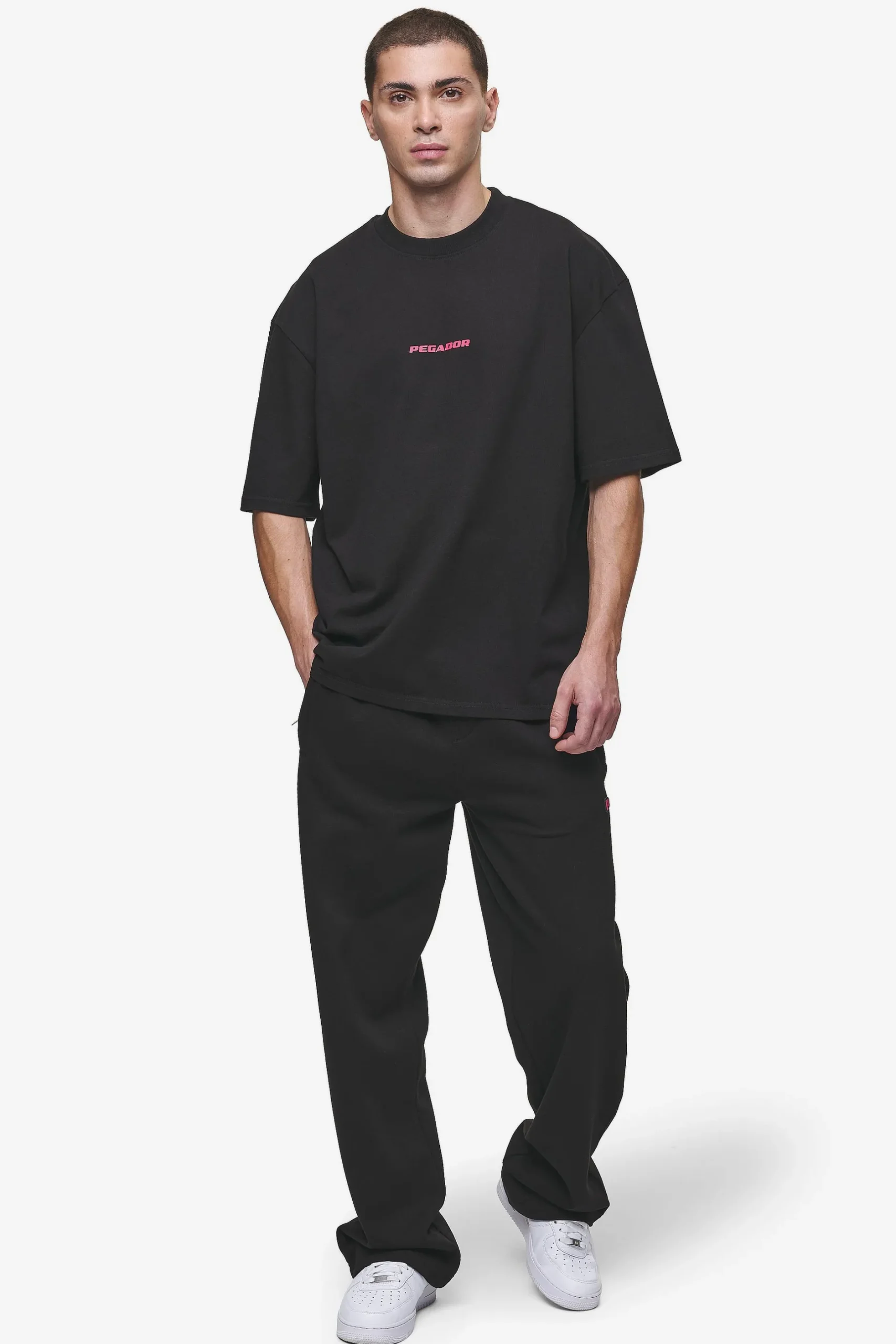 Pegador Tees|Colne Logo Oversized Tee Washed Black Virtual Pink