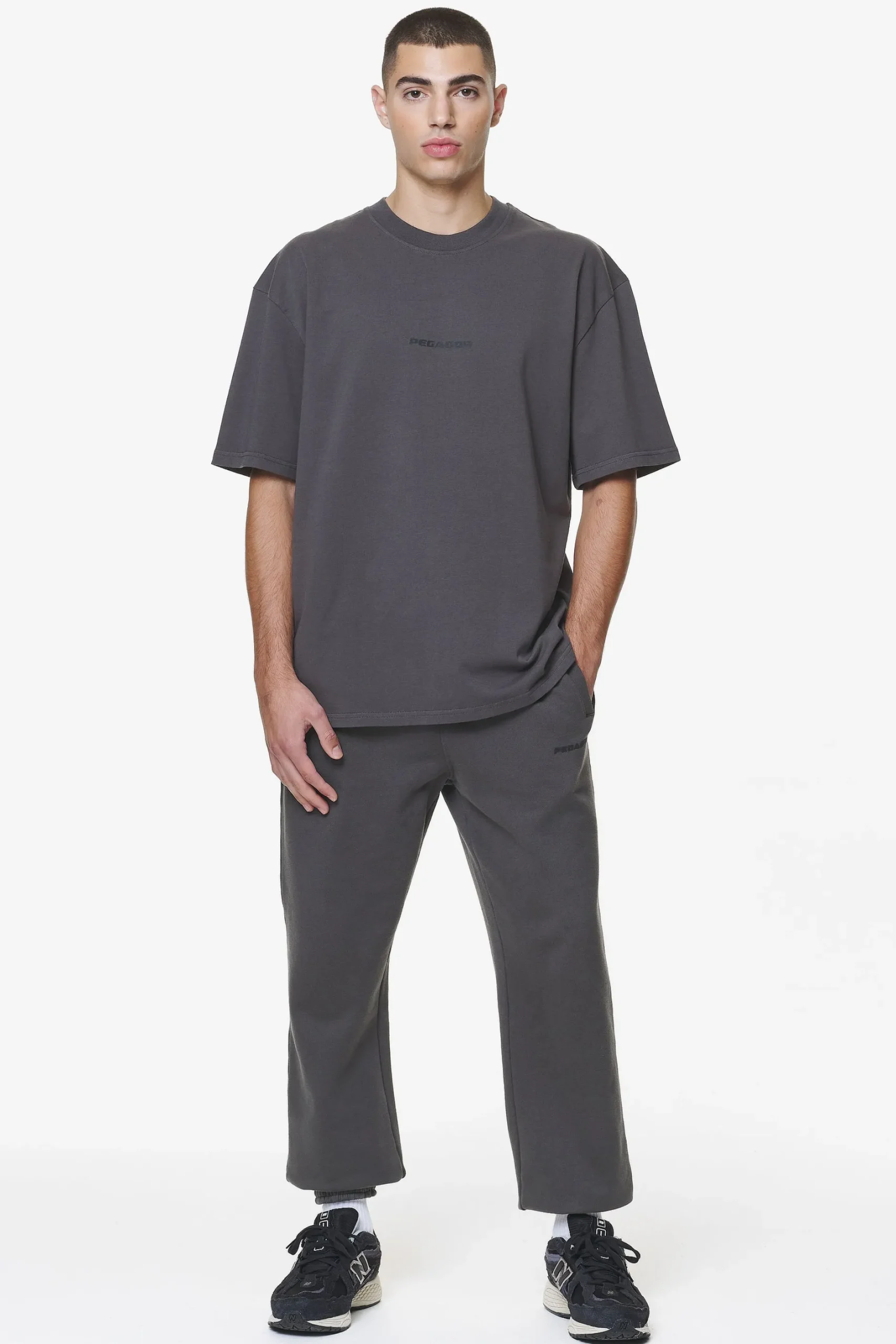 Pegador Tees|Colne Logo Oversized Tee Washed Volcano Grey
