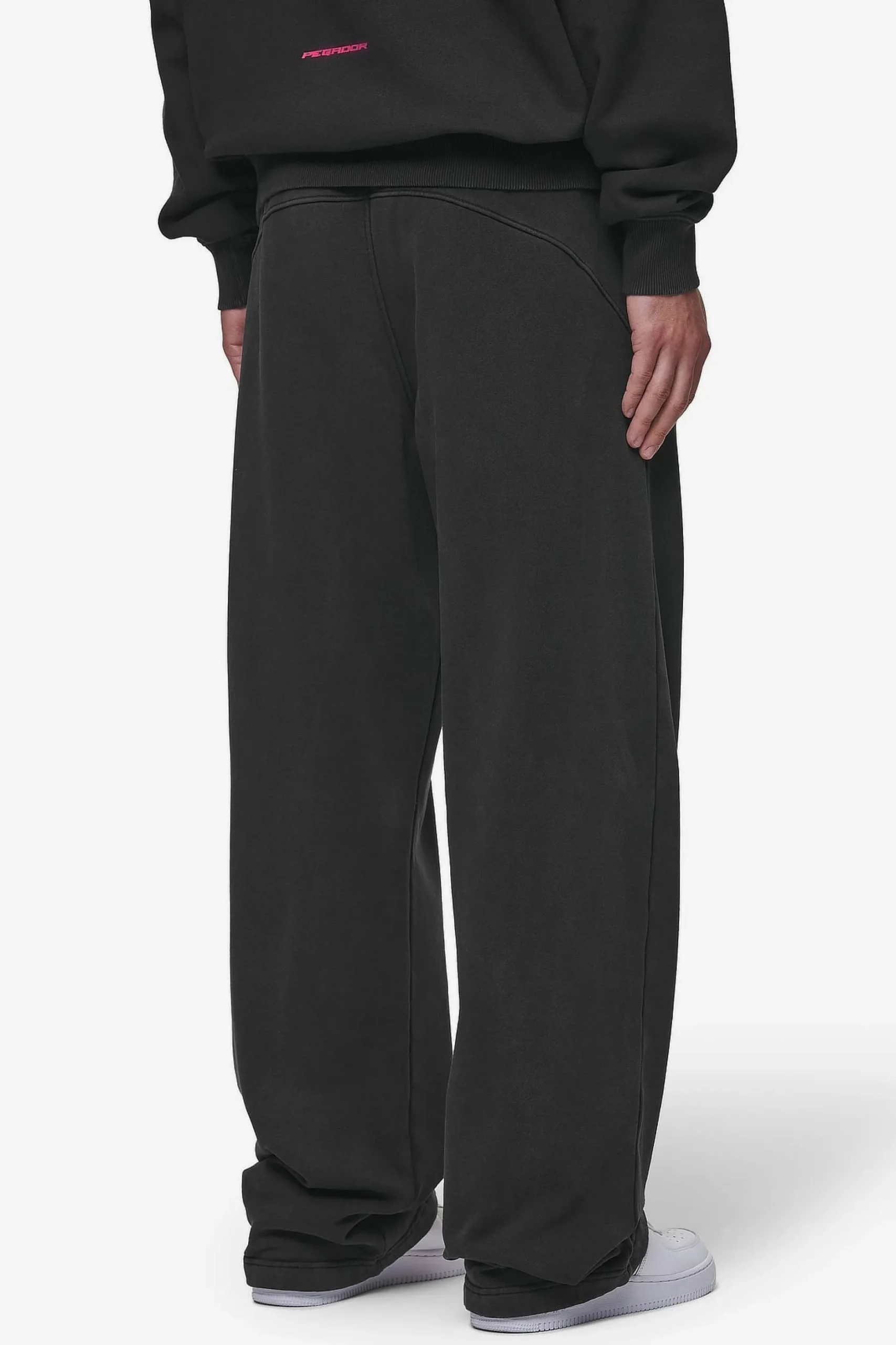 Pegador Pants & Joggers|Conven Loose Sweat Pants Vintage Black