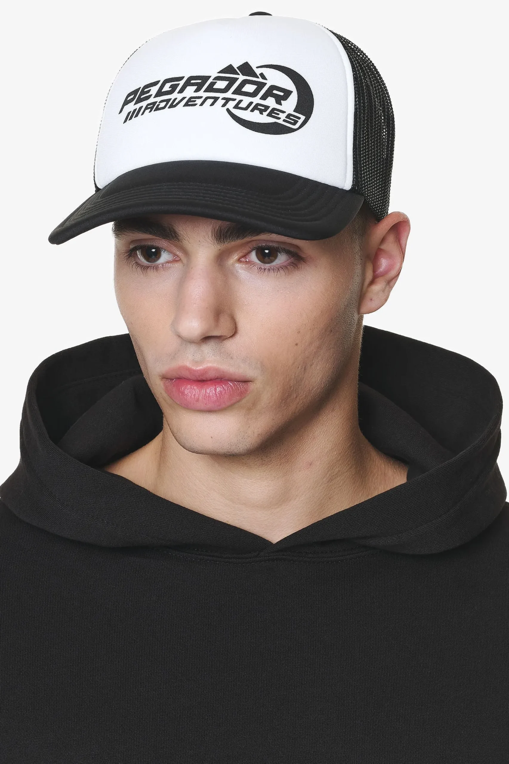 Pegador Caps & Hats|Eazor Trucker Cap Black White