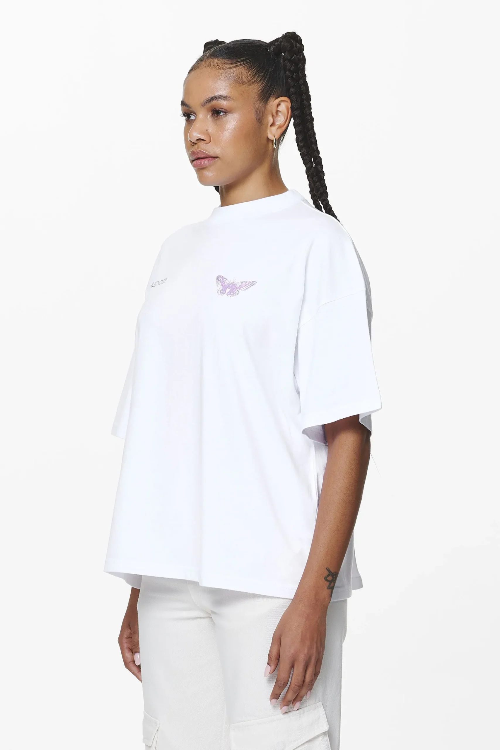 Pegador Tees|Eira Oversized Tee White