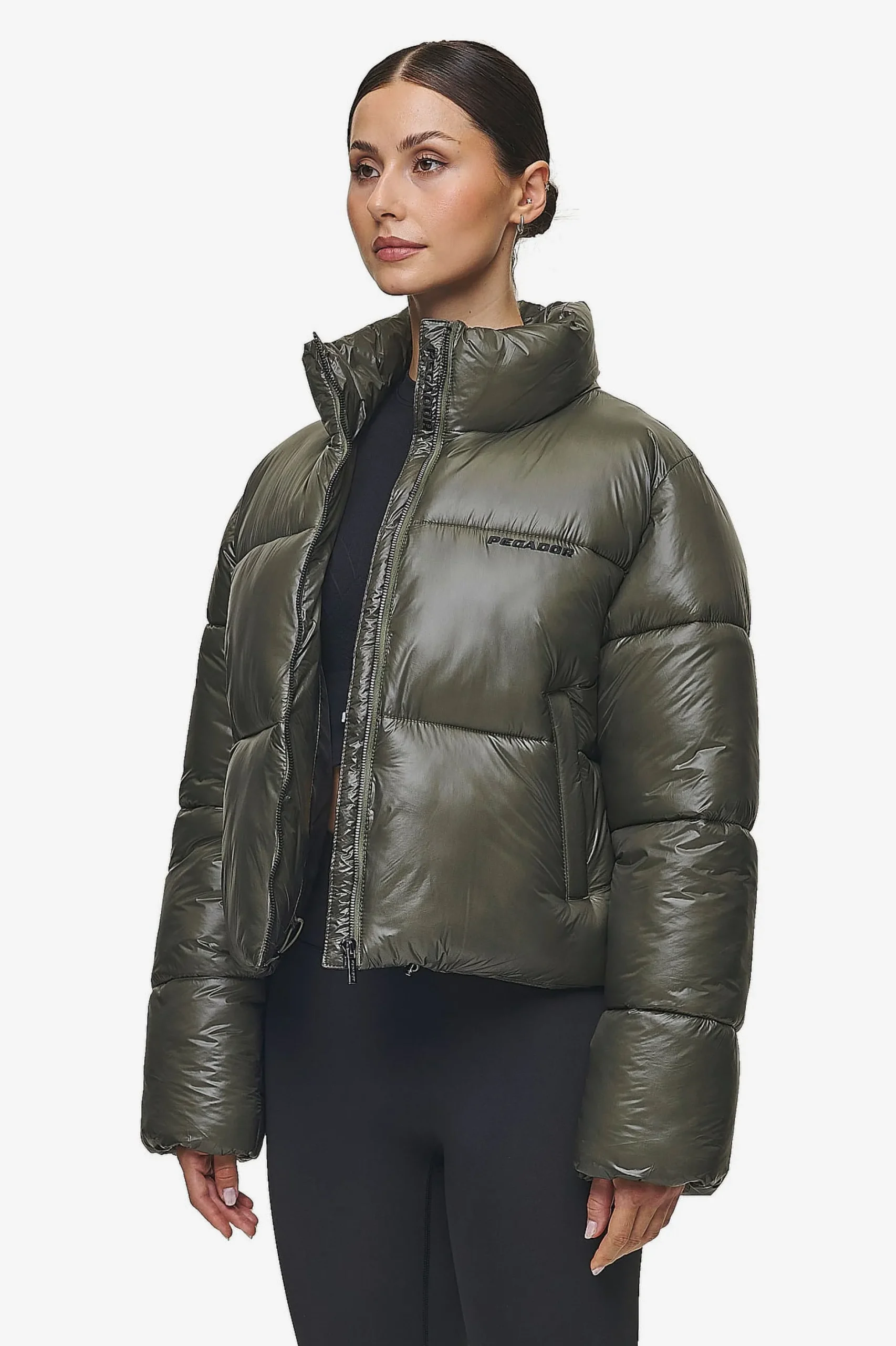 Pegador Jackets|Georgia Light Glossy Puffer Jacket Mud Olive