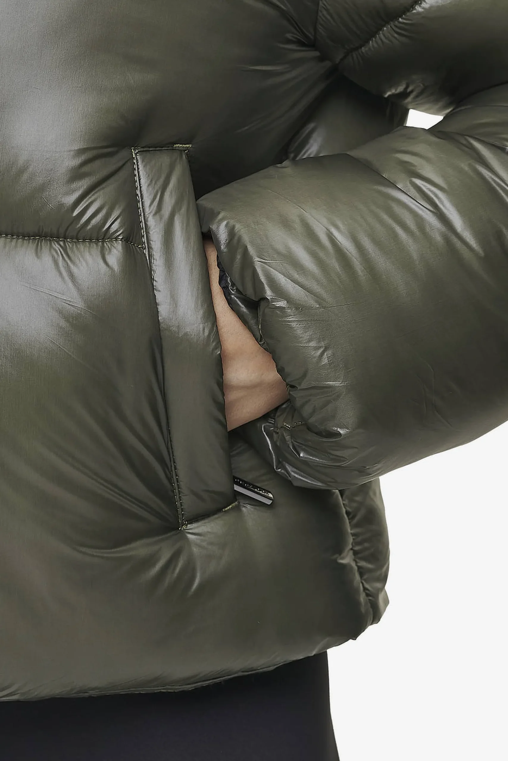 Pegador Jackets|Georgia Light Glossy Puffer Jacket Mud Olive