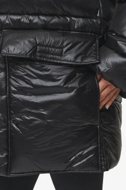 Pegador Jackets|Izzy Light Glossy Short Puffer Coat Black