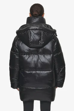 Pegador Jackets|Izzy Light Glossy Short Puffer Coat Black