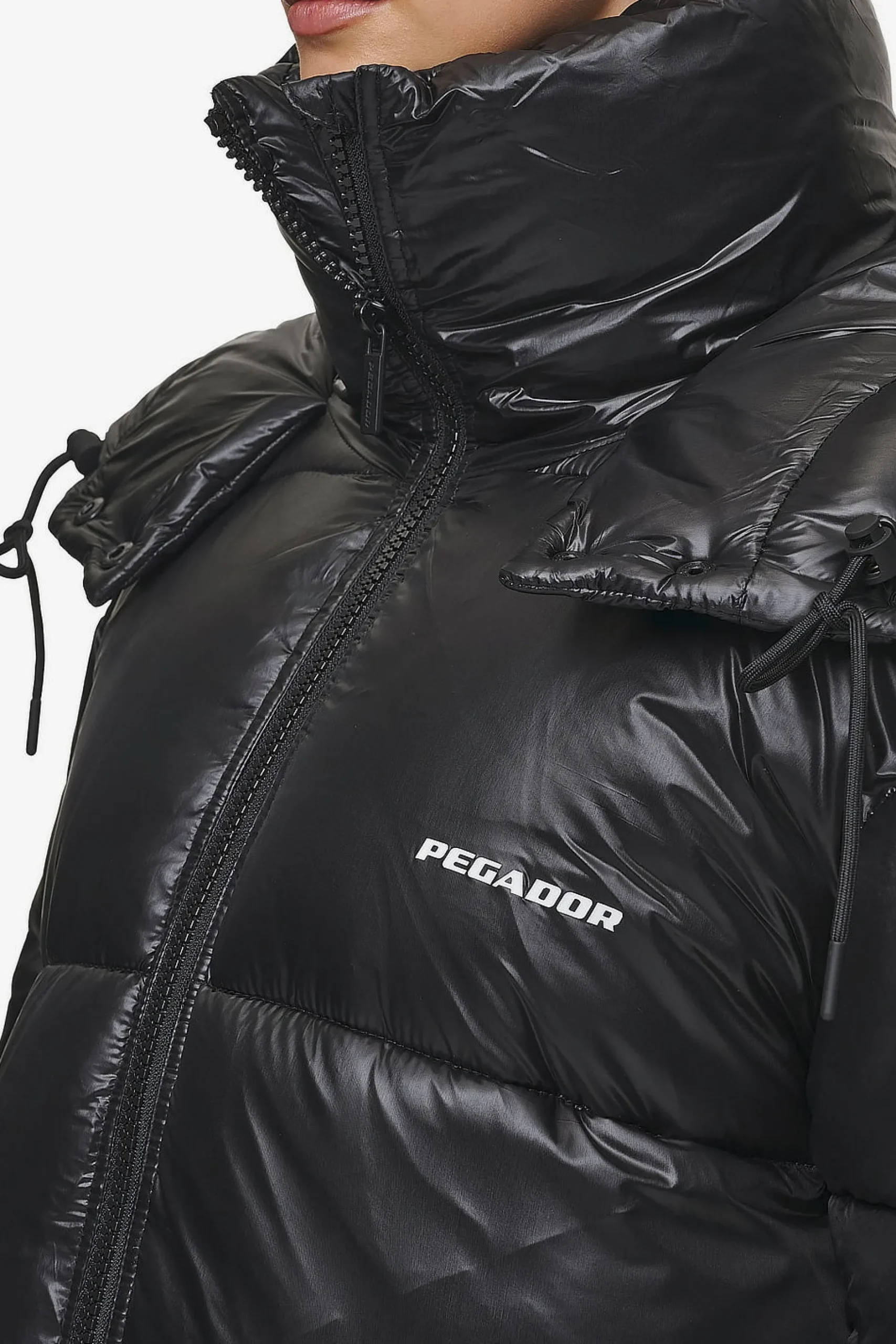 Pegador Jackets|Izzy Light Glossy Short Puffer Coat Black