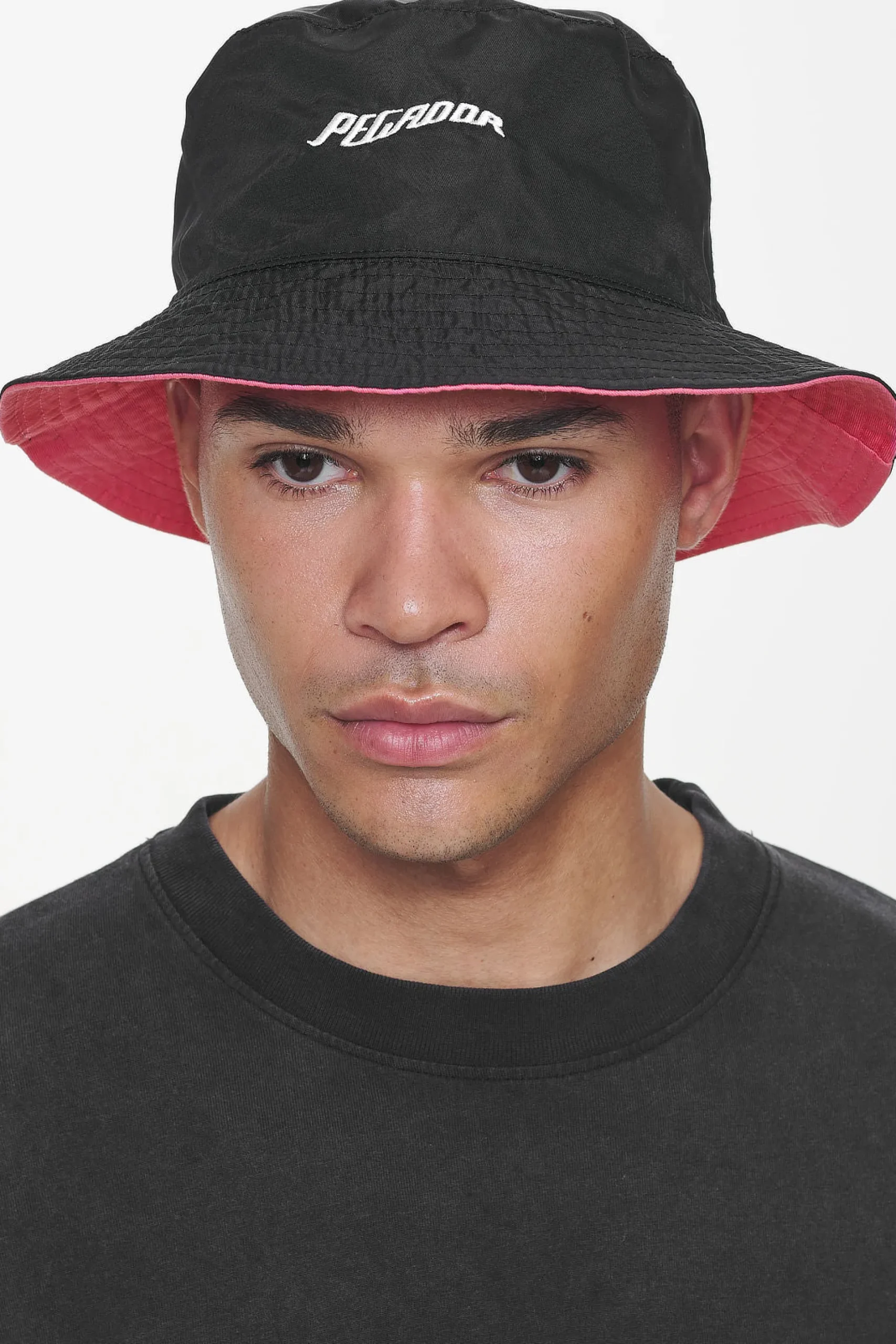 Pegador Caps & Hats|Juan Reversible Bucket Hat Black Strawberry