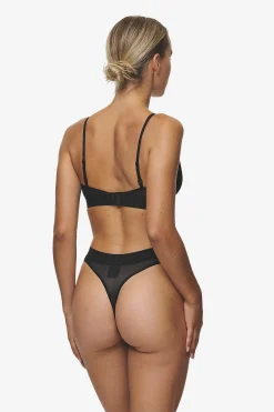 Pegador Underwear|Katia String Black White