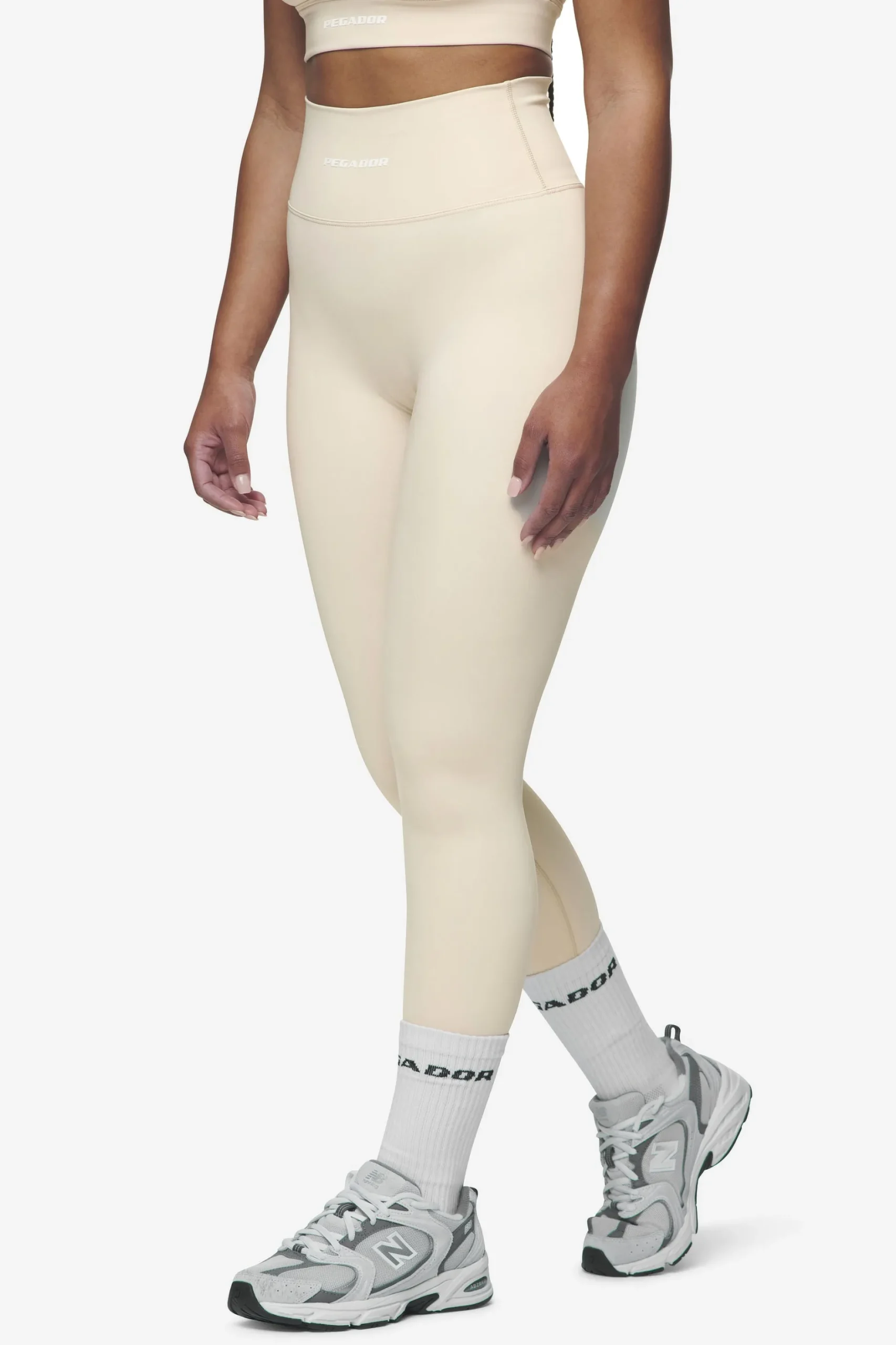 Pegador Leggings|Leya Leggings White Coast sand