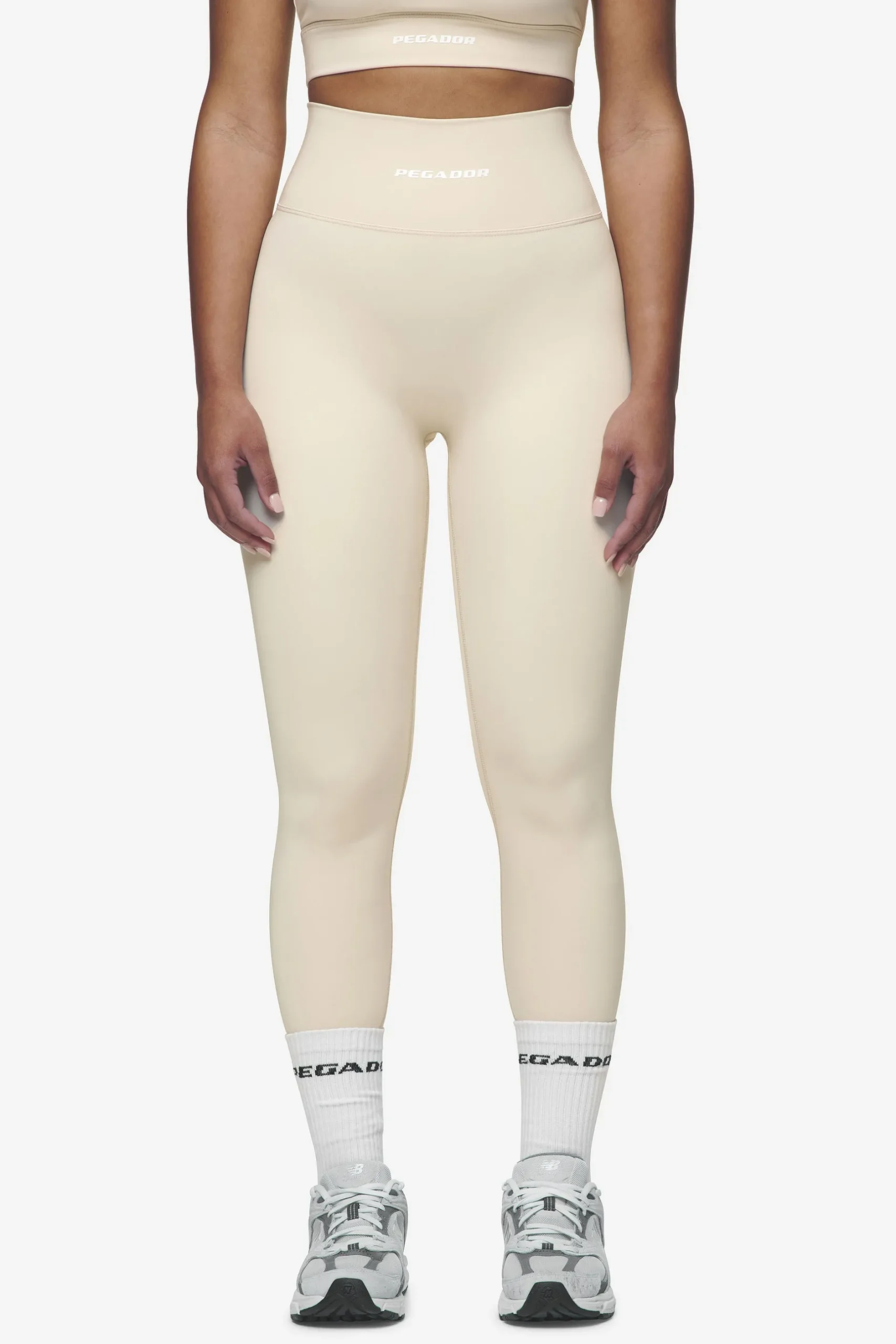 Pegador Leggings|Leya Leggings White Coast sand