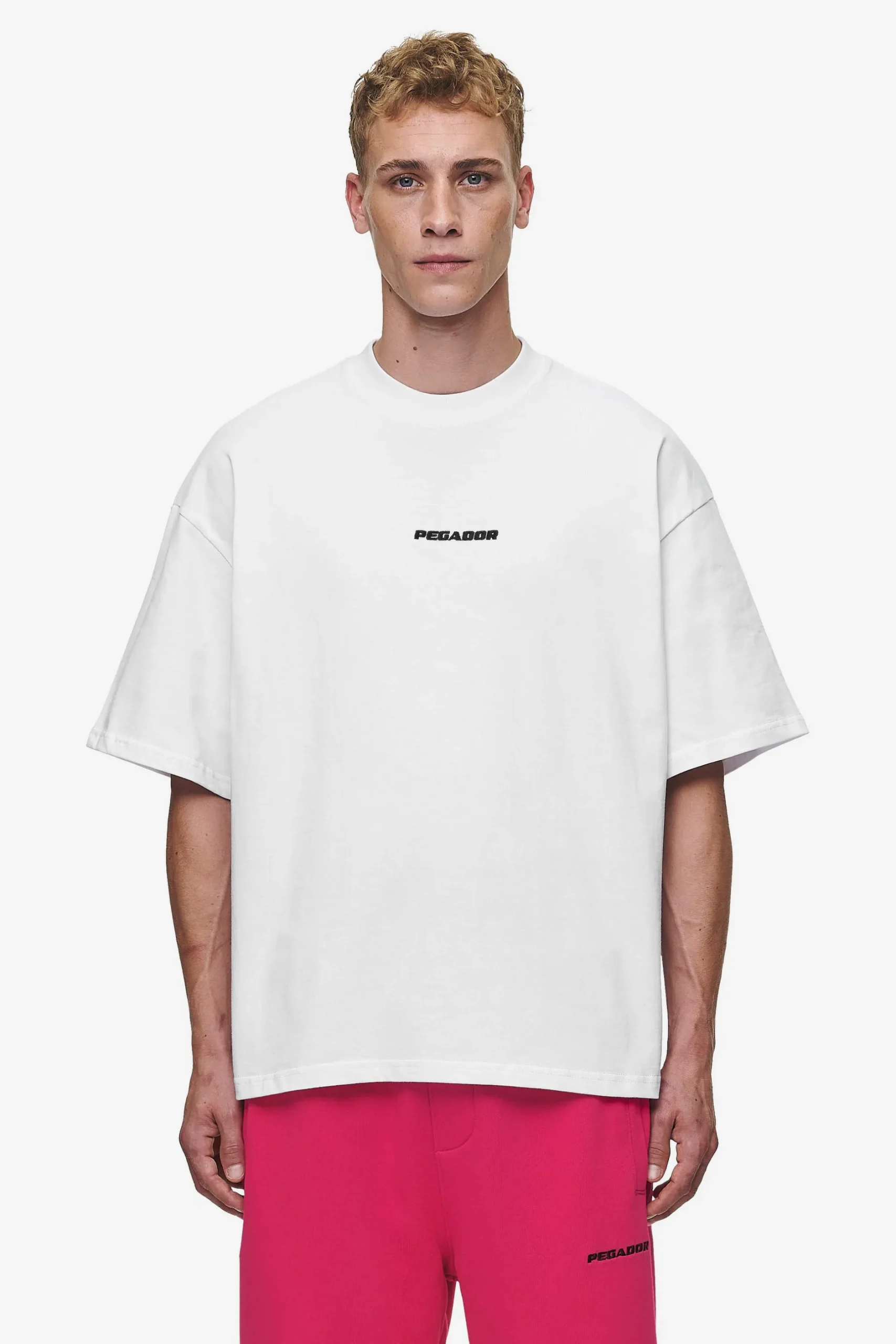 Pegador Tees|Logo Boxy Tee White