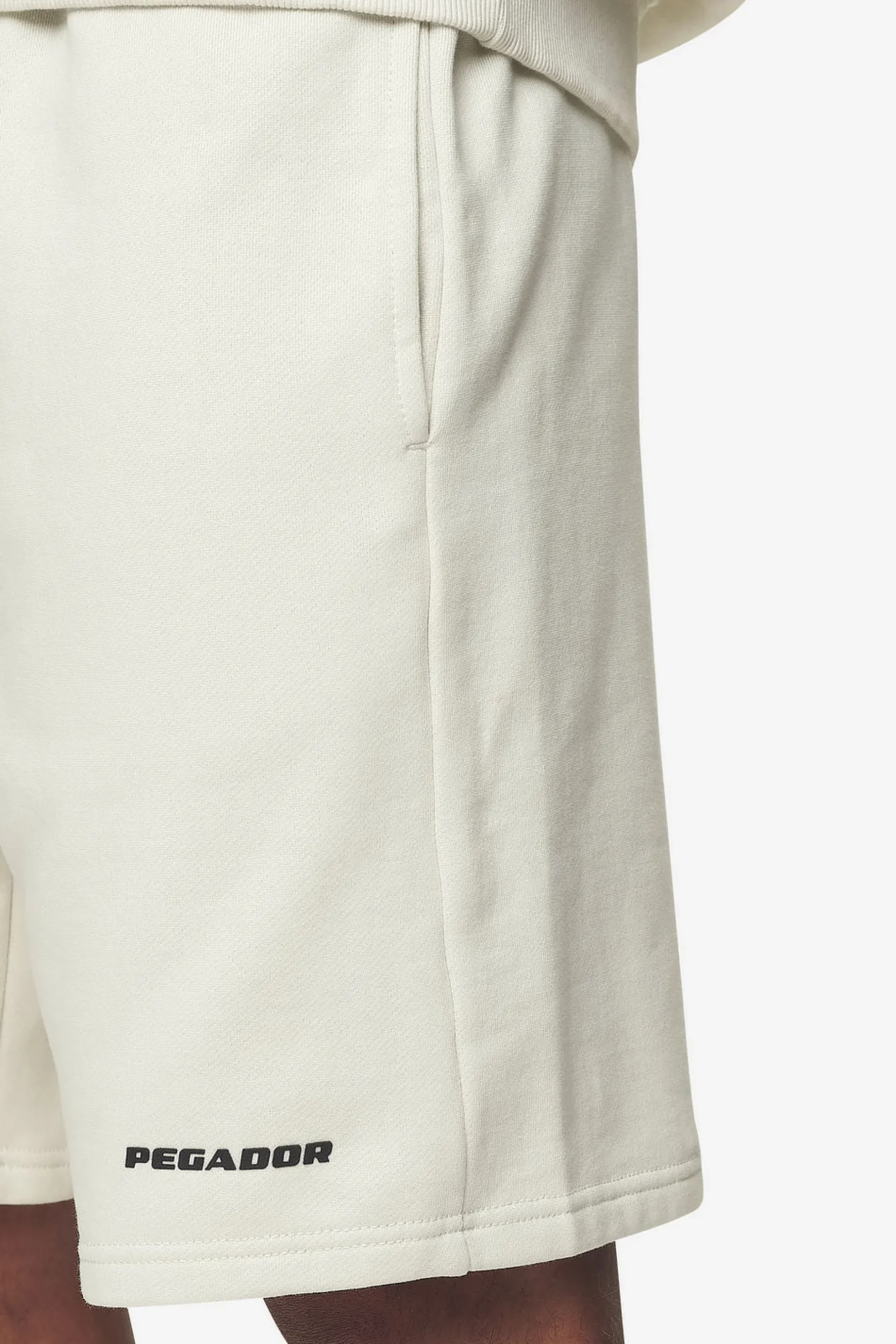 Pegador Shorts|Logo Heavy Sweat Shorts Black Gum Washed salty cream