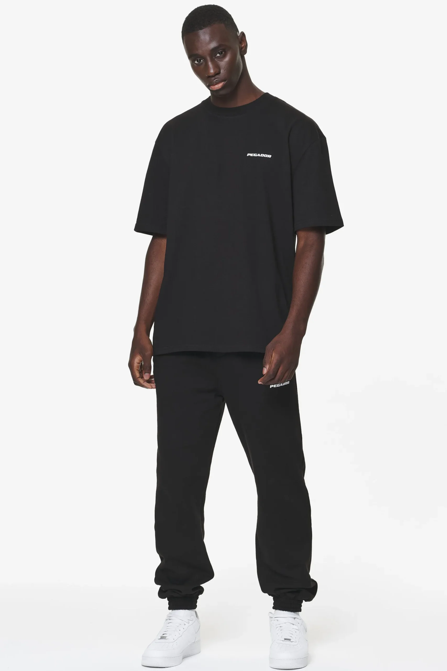 Pegador Tees|Logo Oversized Tee Gum Black