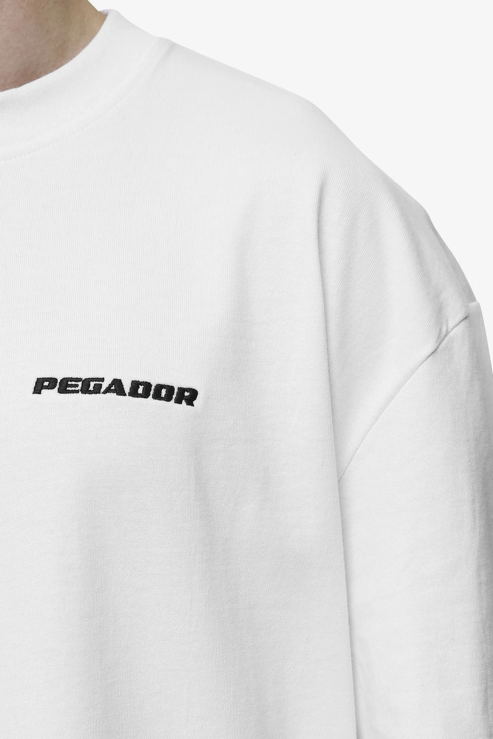 Pegador Tees|Logo Oversized Tee White