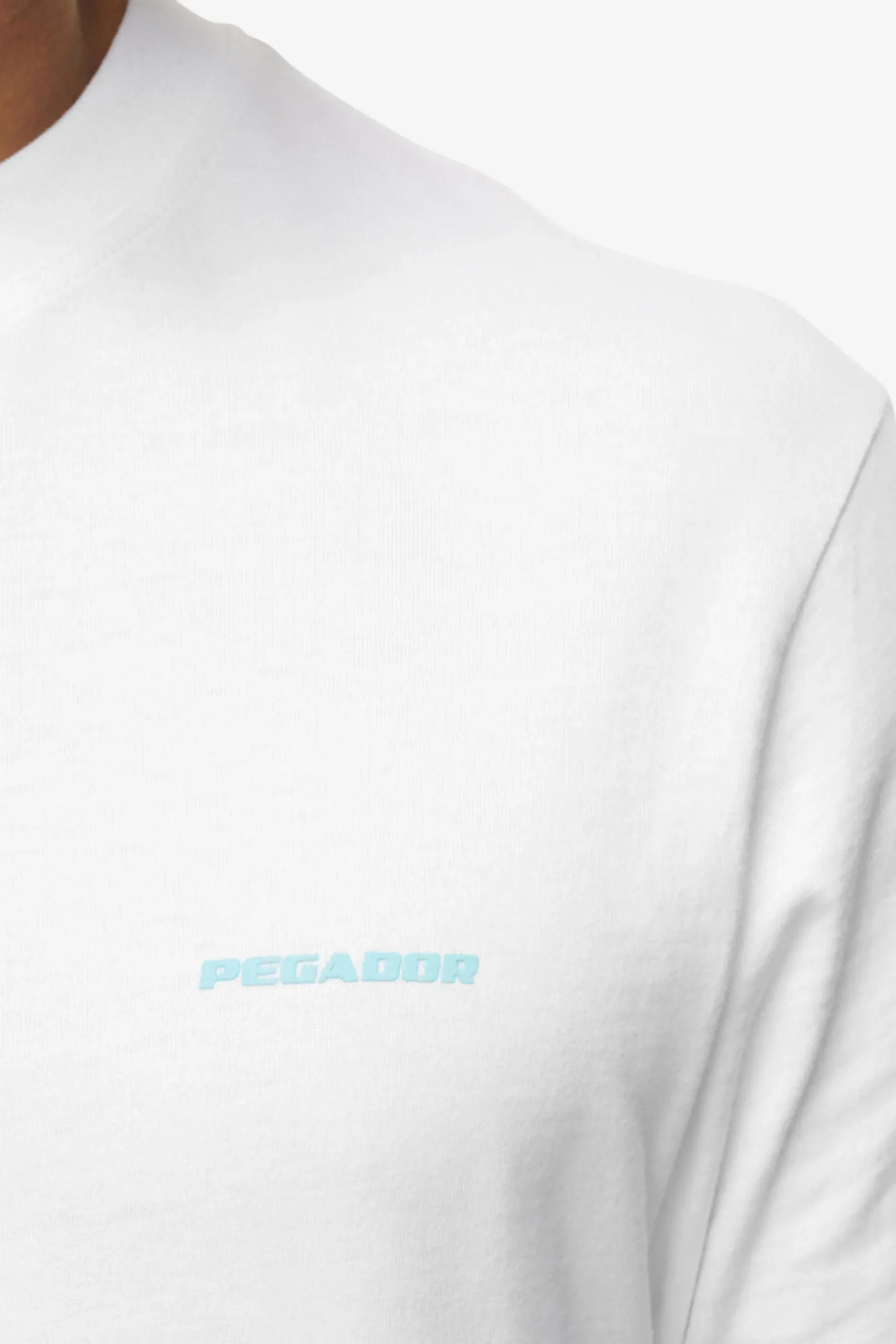 Pegador Tees|Logo Slim Tee White Sky Blue