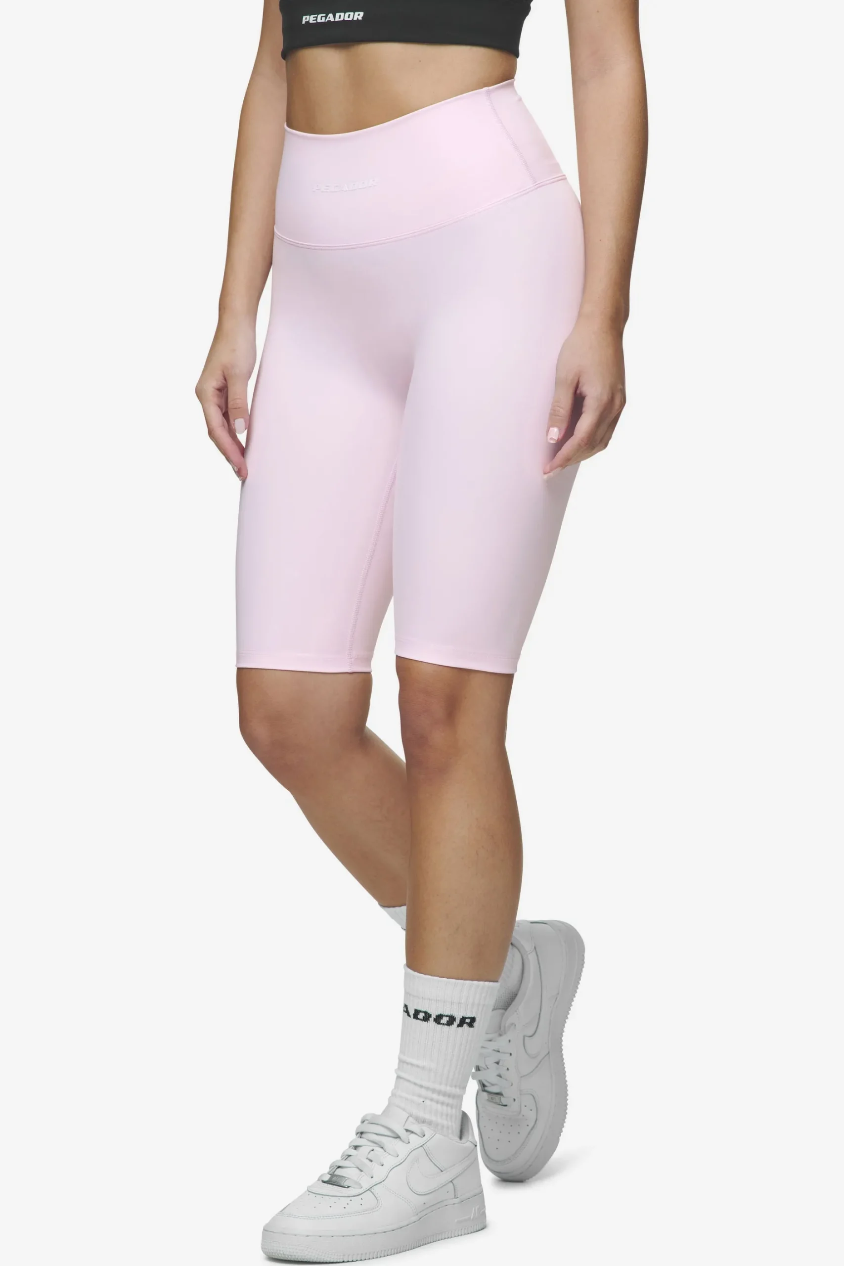 Pegador Shorts|Lupita Biker Shorts White Bubblegum
