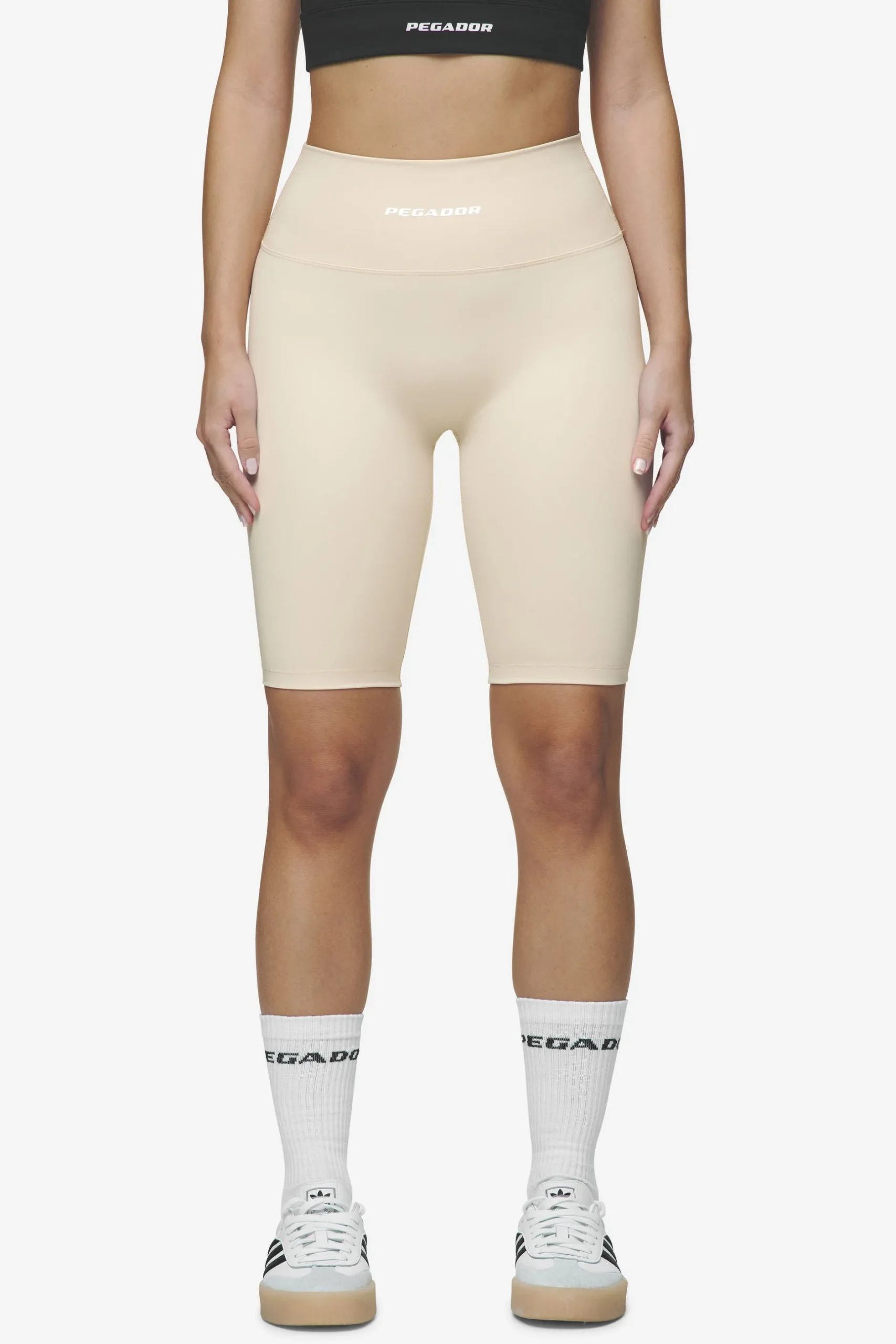 Pegador Shorts|Lupita Biker Shorts White Coast sand