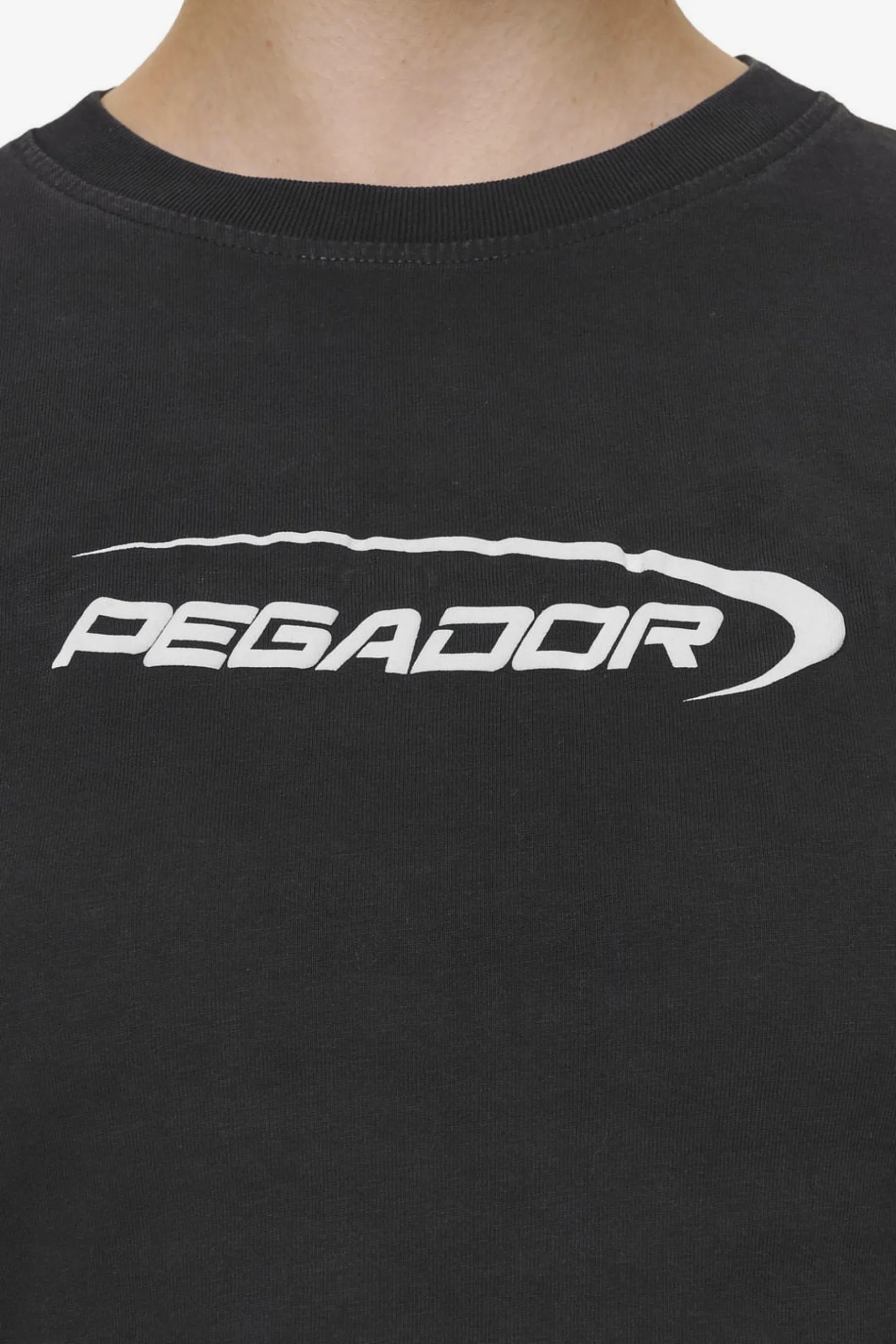 Pegador Tees|Naomi Baby Tee Washed Black
