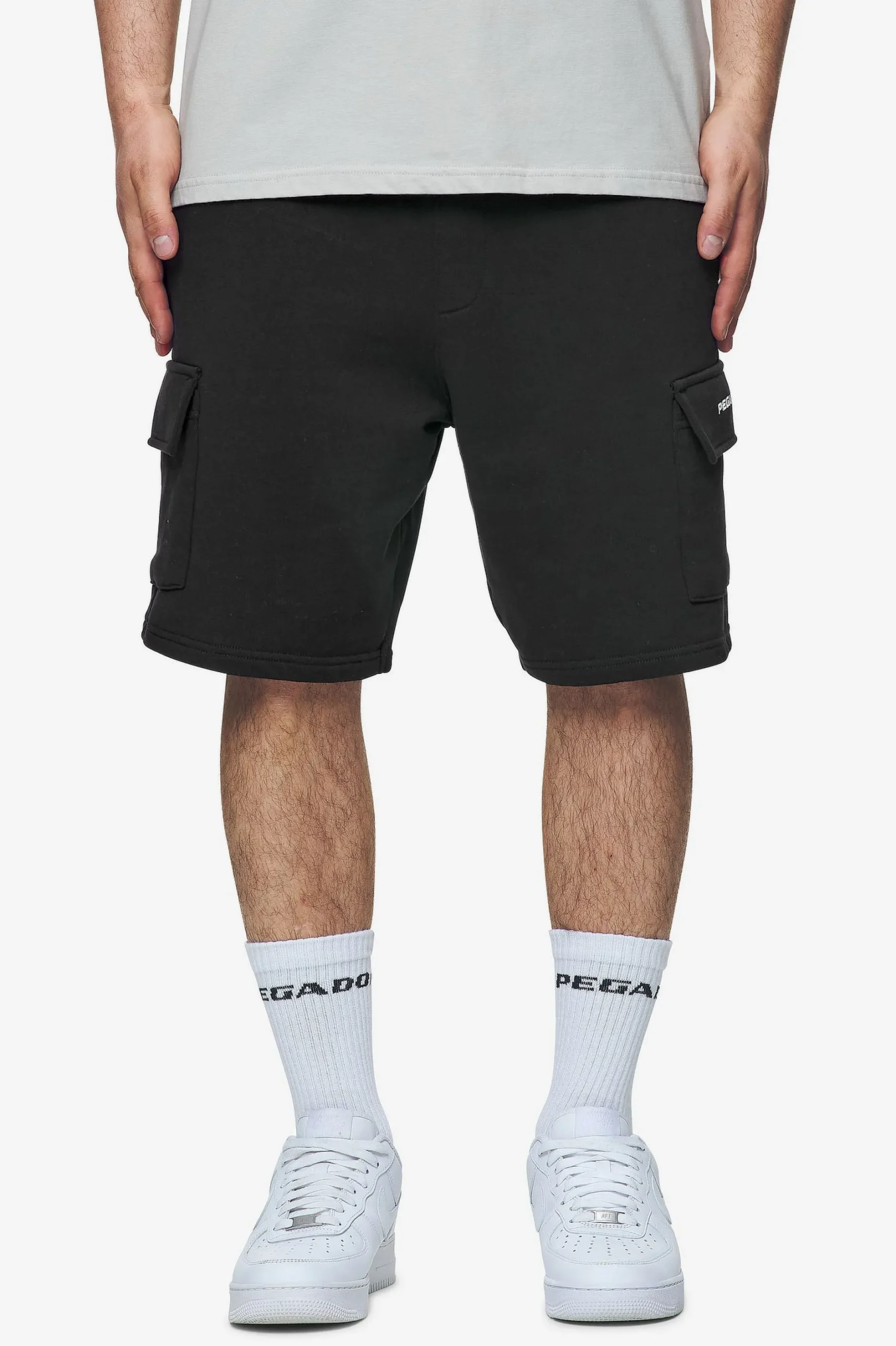Pegador Shorts|Otega Terry Cargo Shorts Vintage black