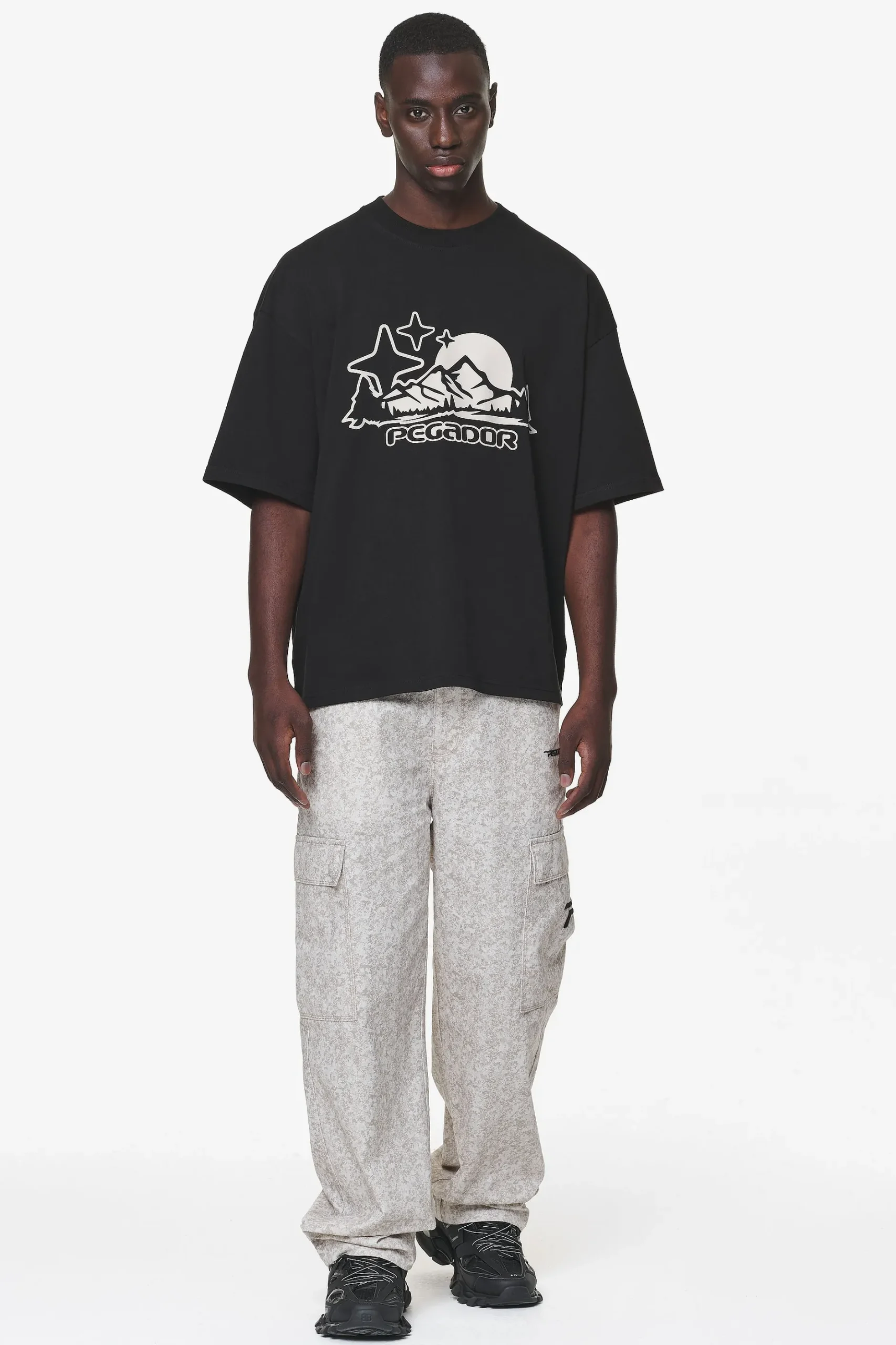 Pegador Tees|Pansy Boxy Tee Black