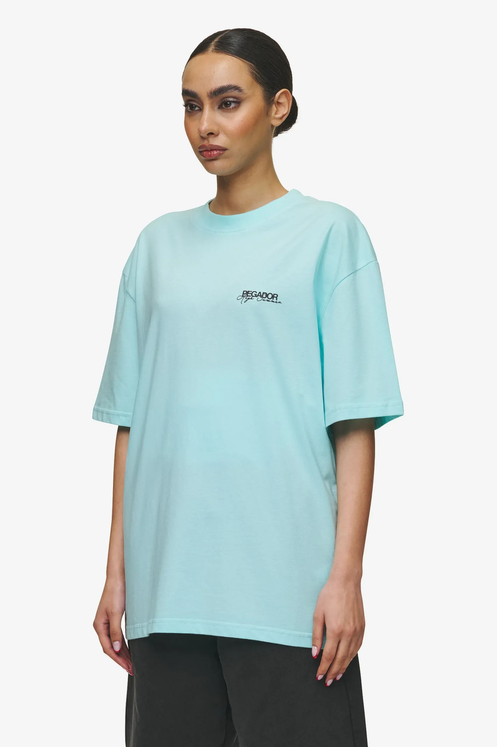 Pegador Tees|Patino Oversized Tee Washed sky blue