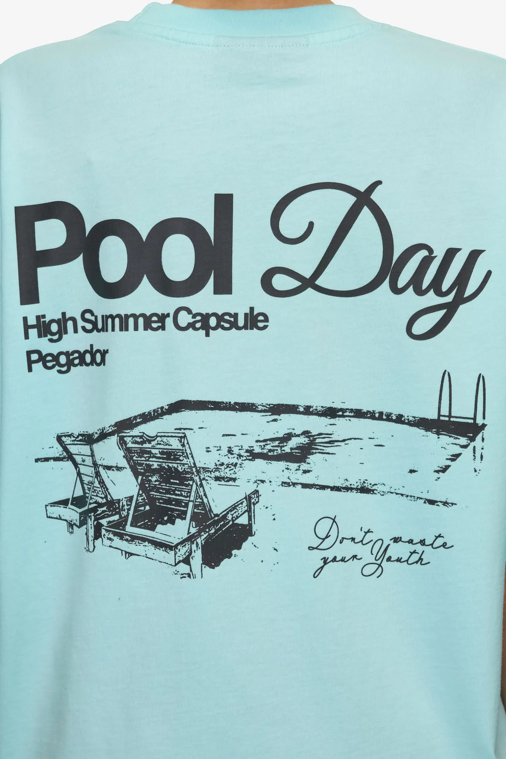 Pegador Tees|Patino Oversized Tee Washed sky blue