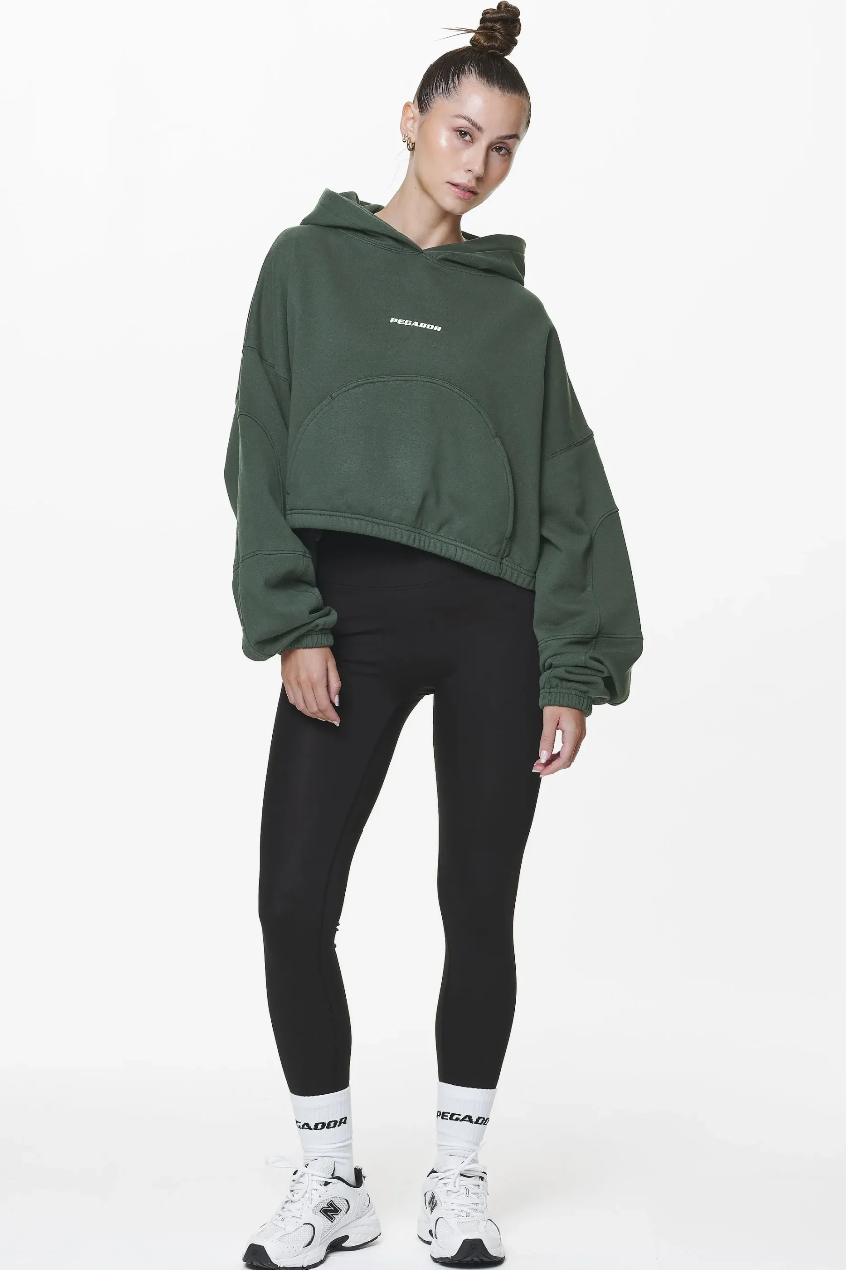 Pegador Hoodies|Skei Logo Oversized Cropped Hoodie Washed Sage Green