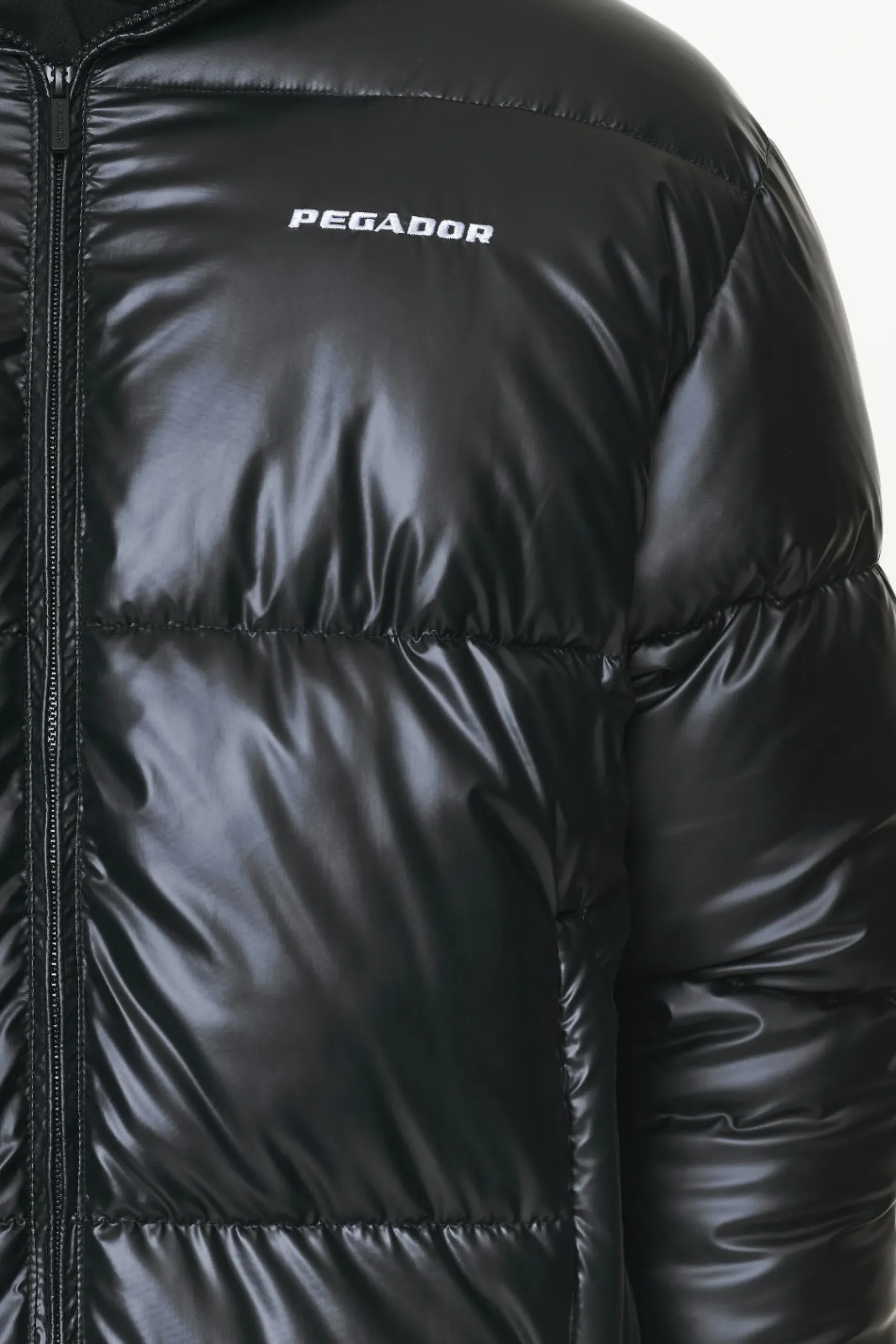 Pegador Jackets|Solin Glossy Puffer Jacket Black