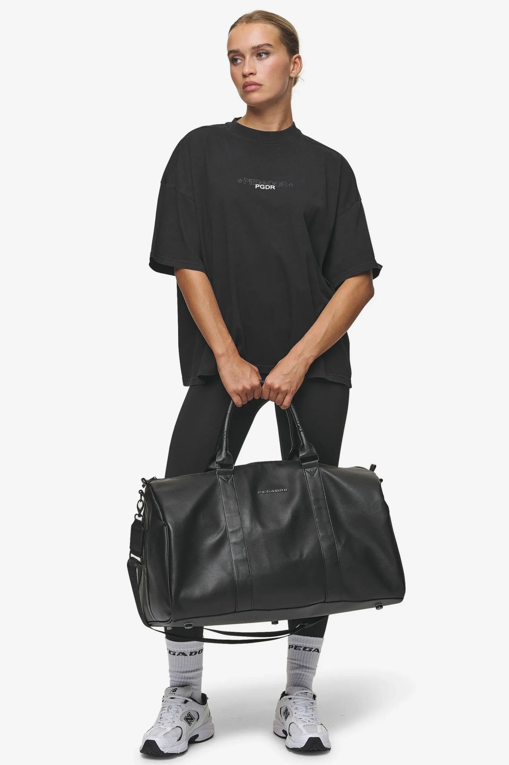 Pegador Bags|Bags|Strahan Logo Faux Leather Weekender Black