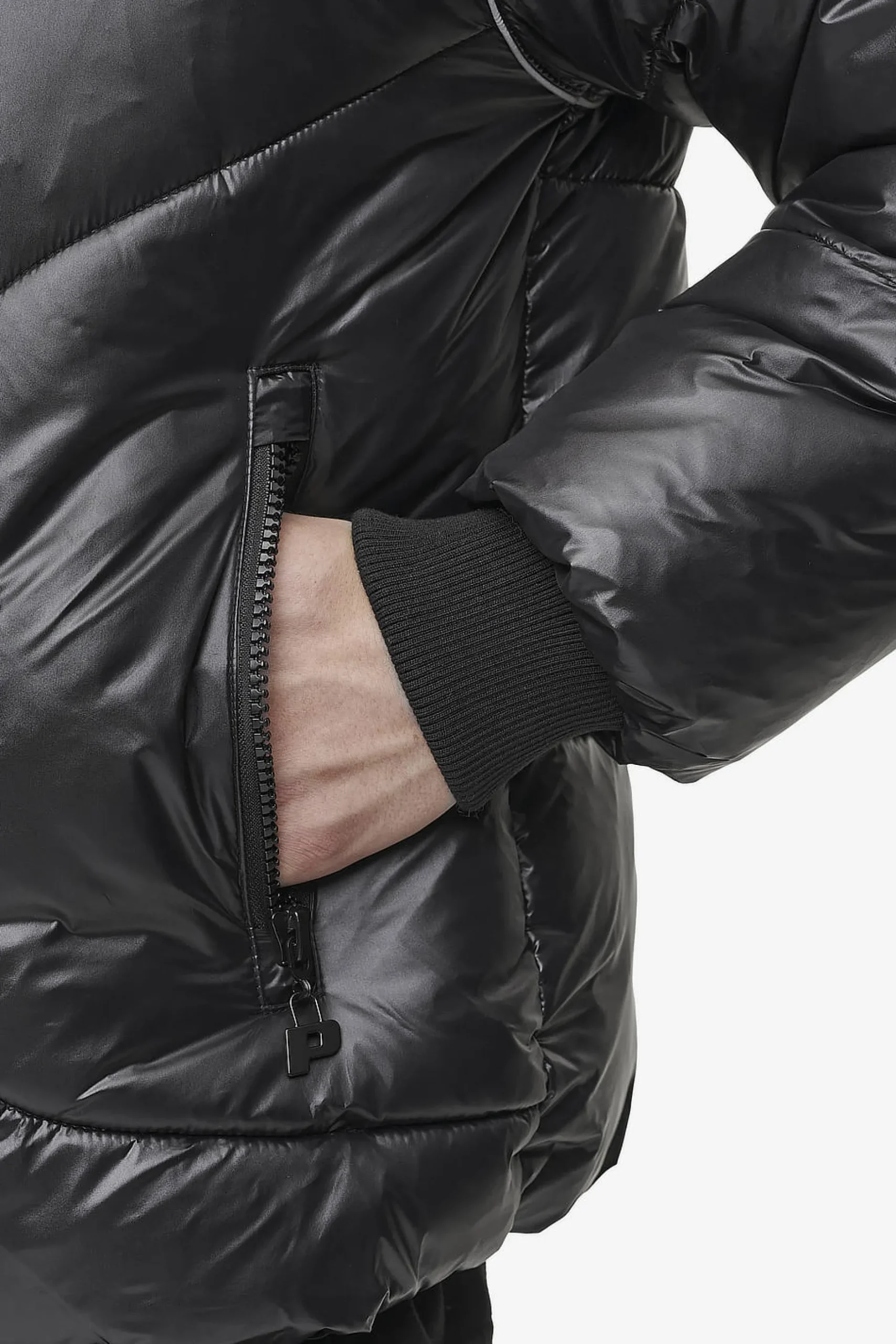 Pegador Jackets|Toby Raglan Puffer Jacket Black