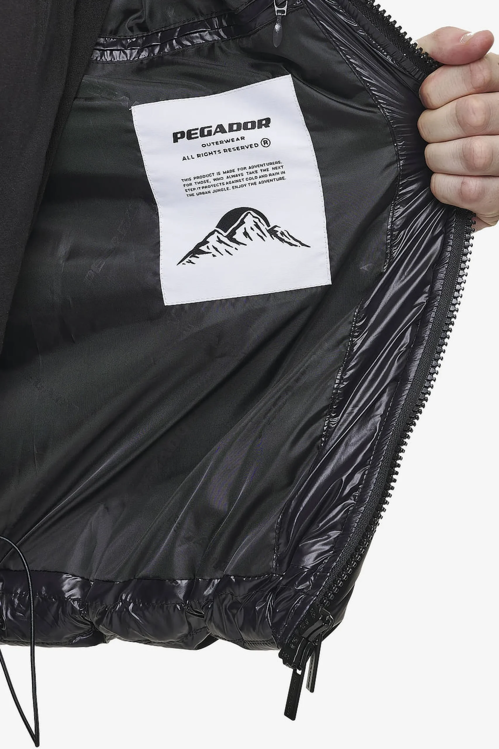 Pegador Jackets|Toby Raglan Puffer Jacket Black