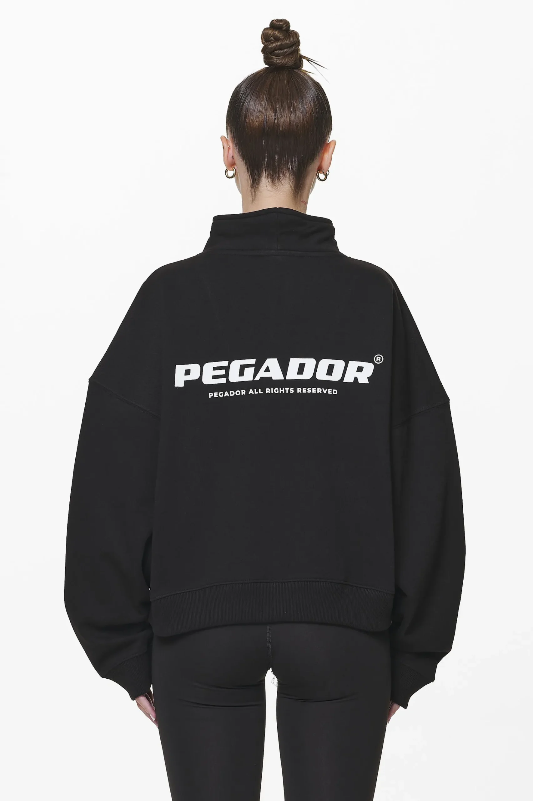 Pegador Sweaters|Vuku Logo Oversized Halfzip Black