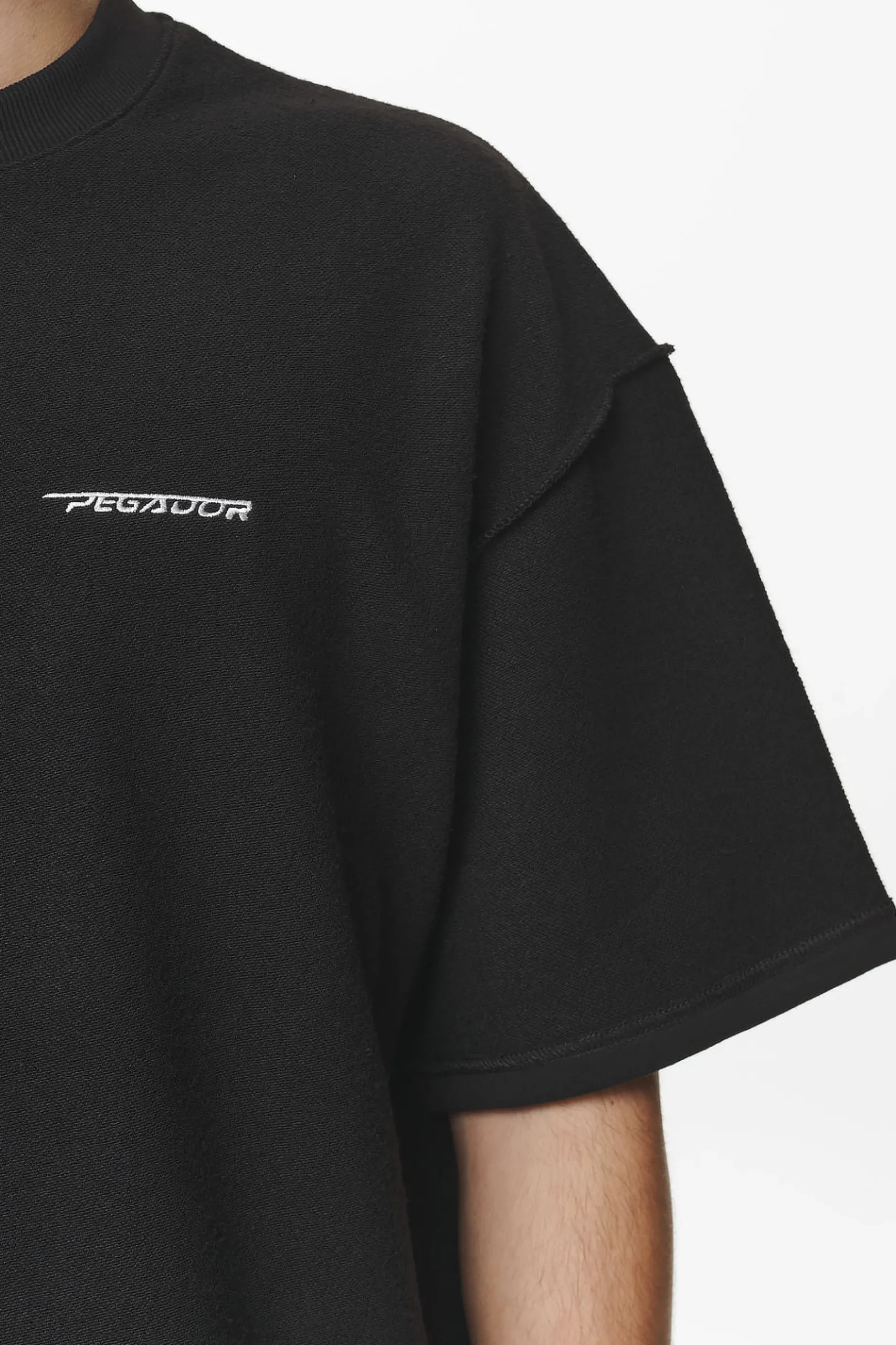 Pegador Tees|Wintor Inside Out Boxy Tee Black